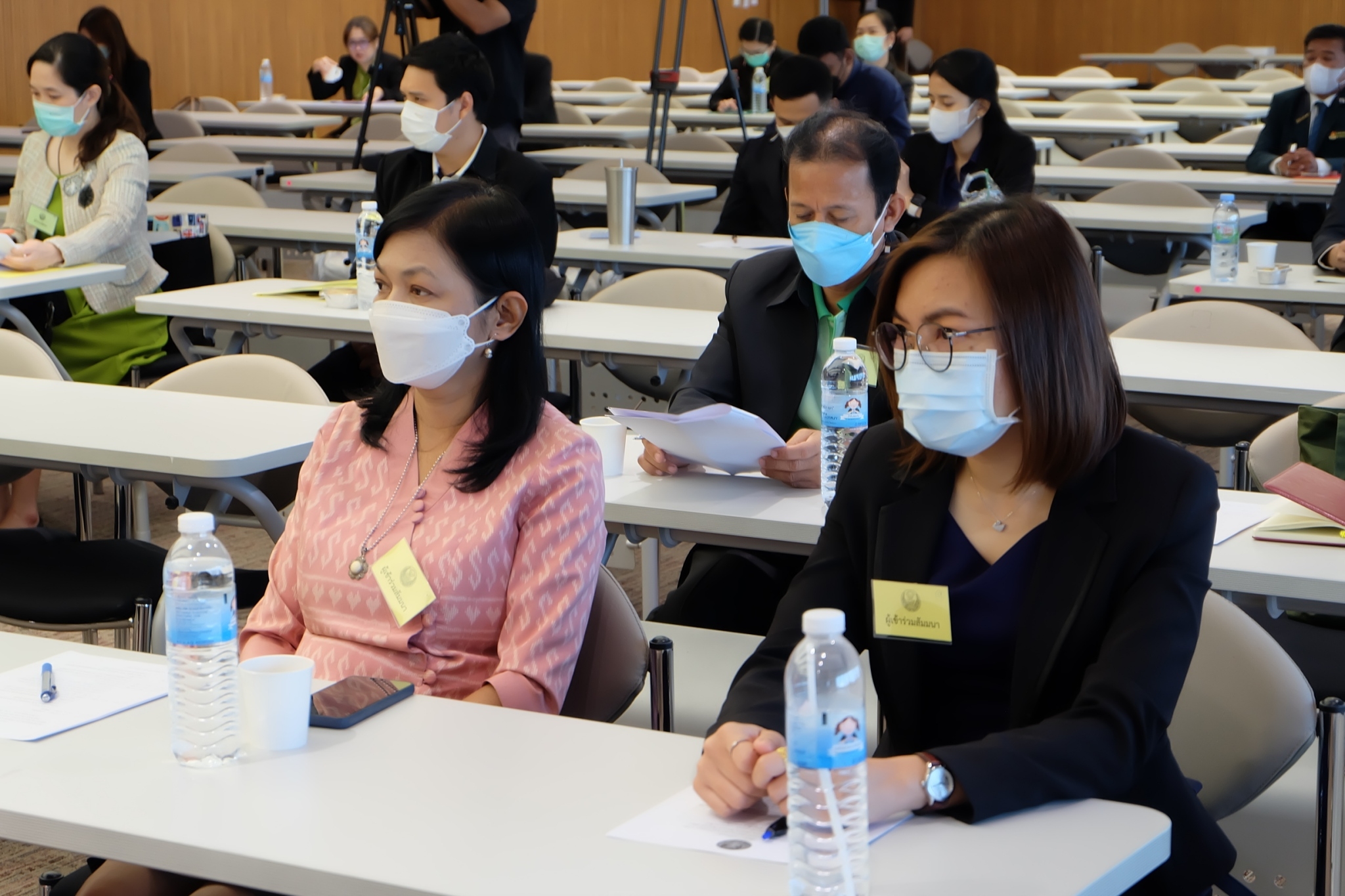 title - ผู้ตรวจราชการกรม ส.ป.ก. เข้าร่วมโครงการสัมมนา 